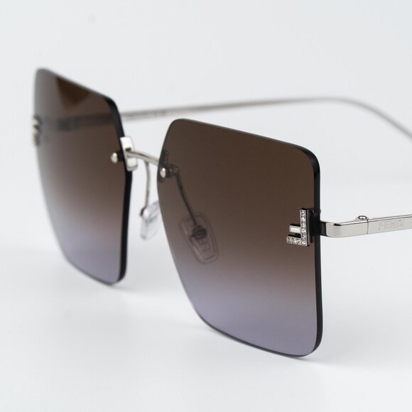 Fendi FIRST Women Sunglasses Square Endura Gold Smoke FE4082US 16Z BRAND NEW - Picture 6 of 14